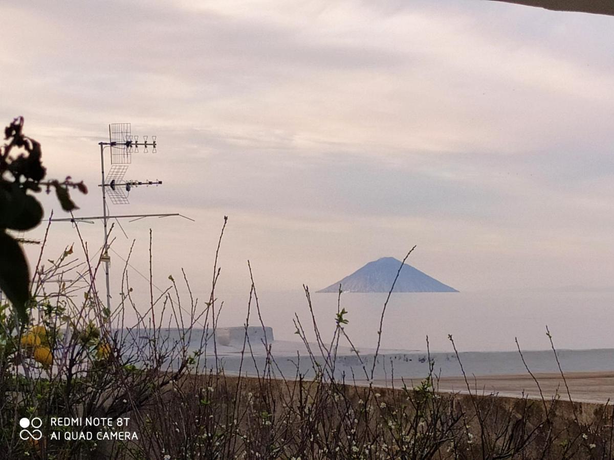 Villetta Punta Granata Санта-Маріна-Саліна Екстер'єр фото